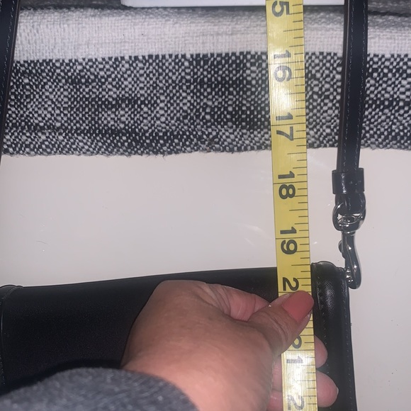 Michael Kors Jet Set Charm Phone Crossbody Bag - Picture 9 of 11